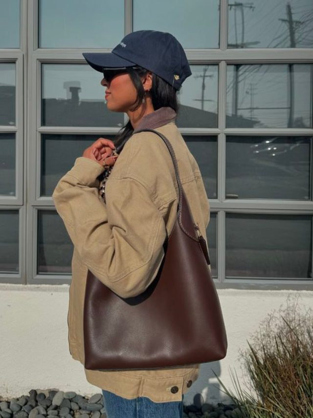 Clotilde | Tas van kunstleer met kerscharme